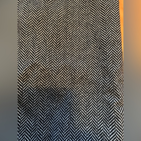 Vintage Gap herringbone mini skirt 4 - Picture 4 of 5